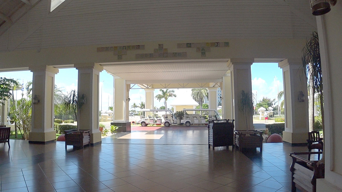 Отель PGS Varadero Hotel 4* Варадеро Куба. Лобби зал.