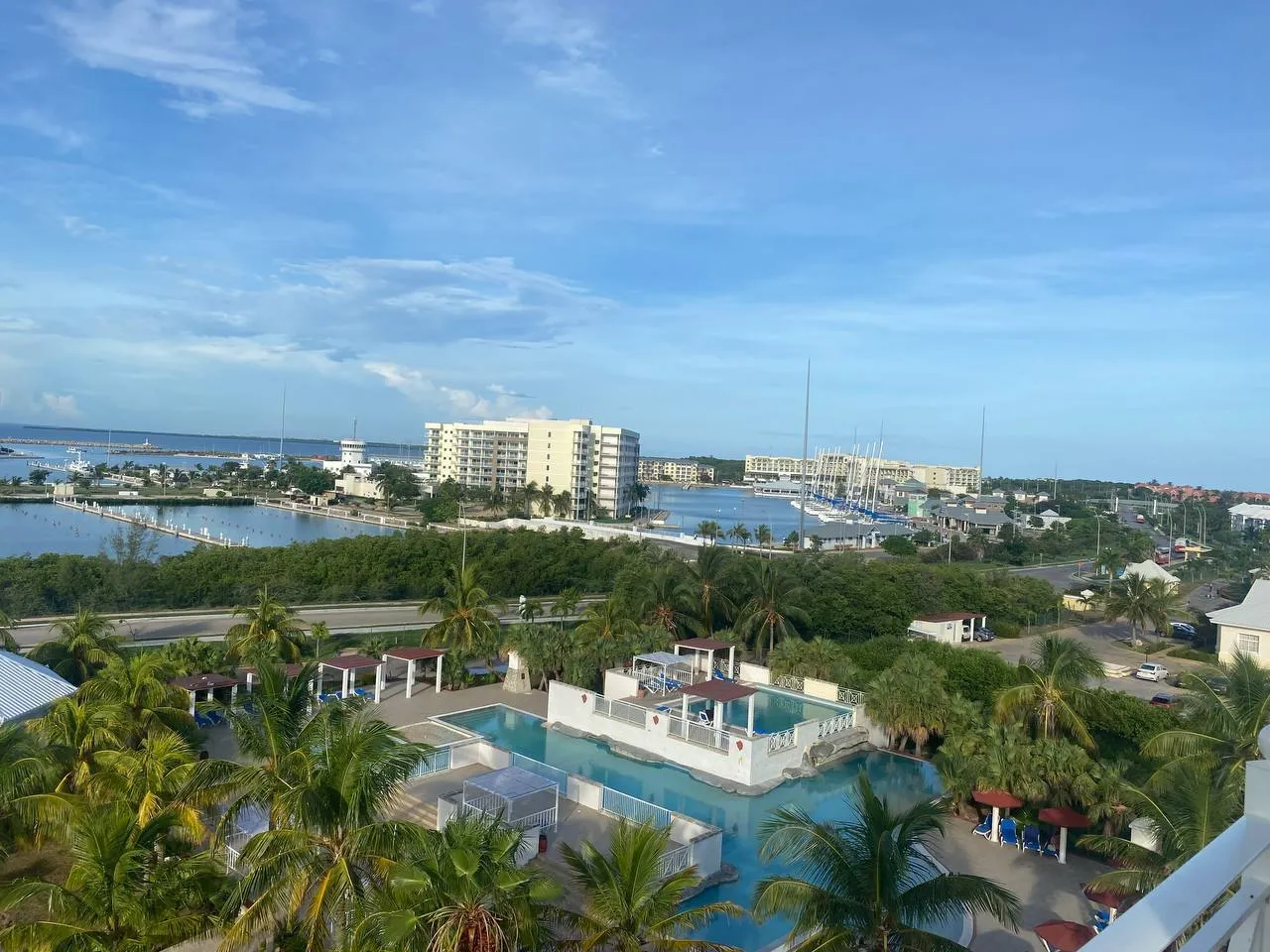 Отель PGS Varadero Hotel 4* Варадеро Куба. Вид на отель с маяка.