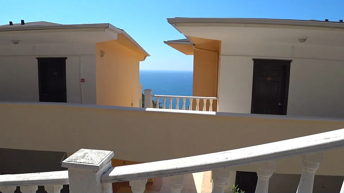 отель senza garden holiday club Видите как интересно расположены корпуса